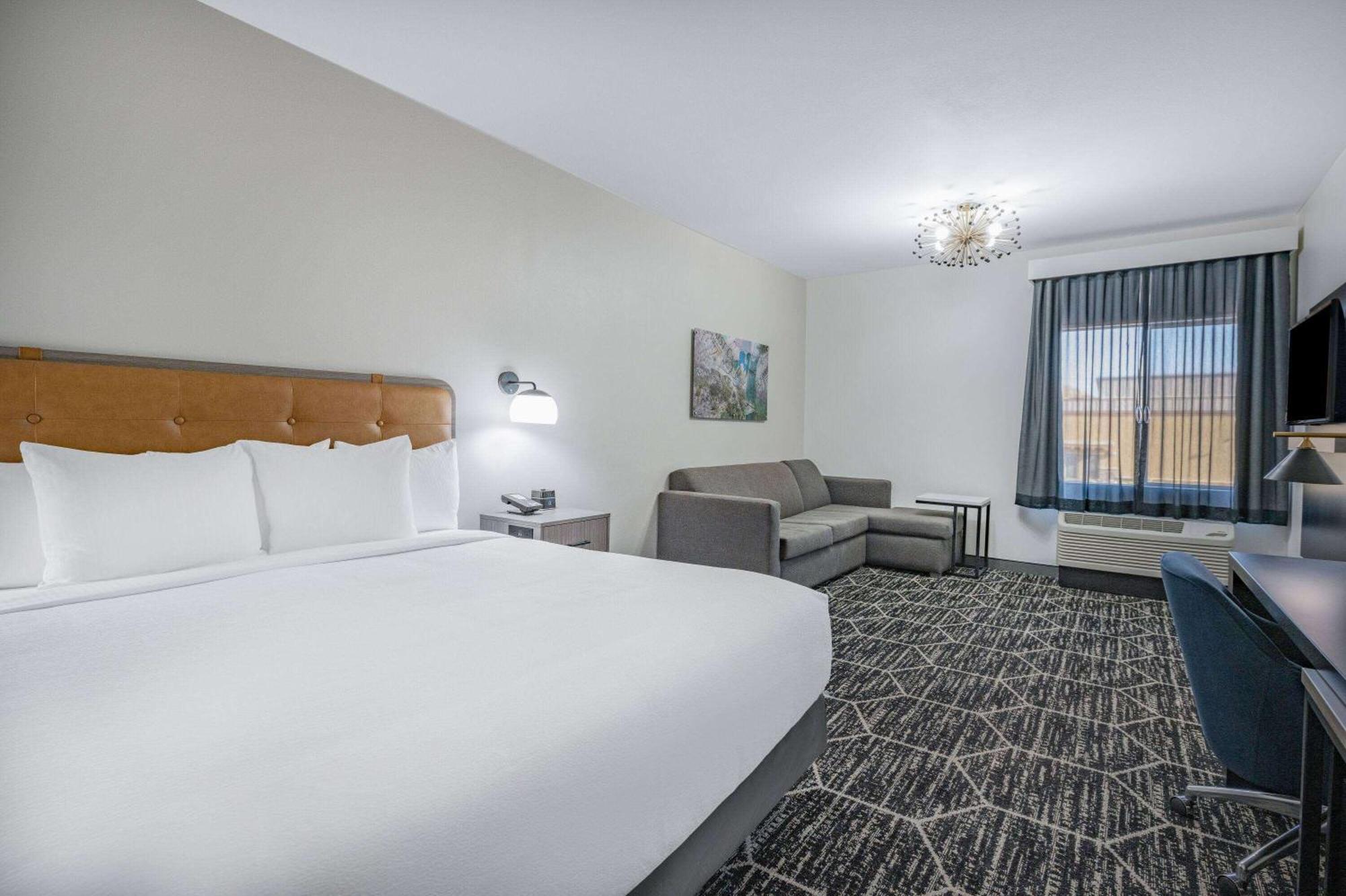 La Quinta Inn & Suites By Wyndham Yucaipa מראה חיצוני תמונה