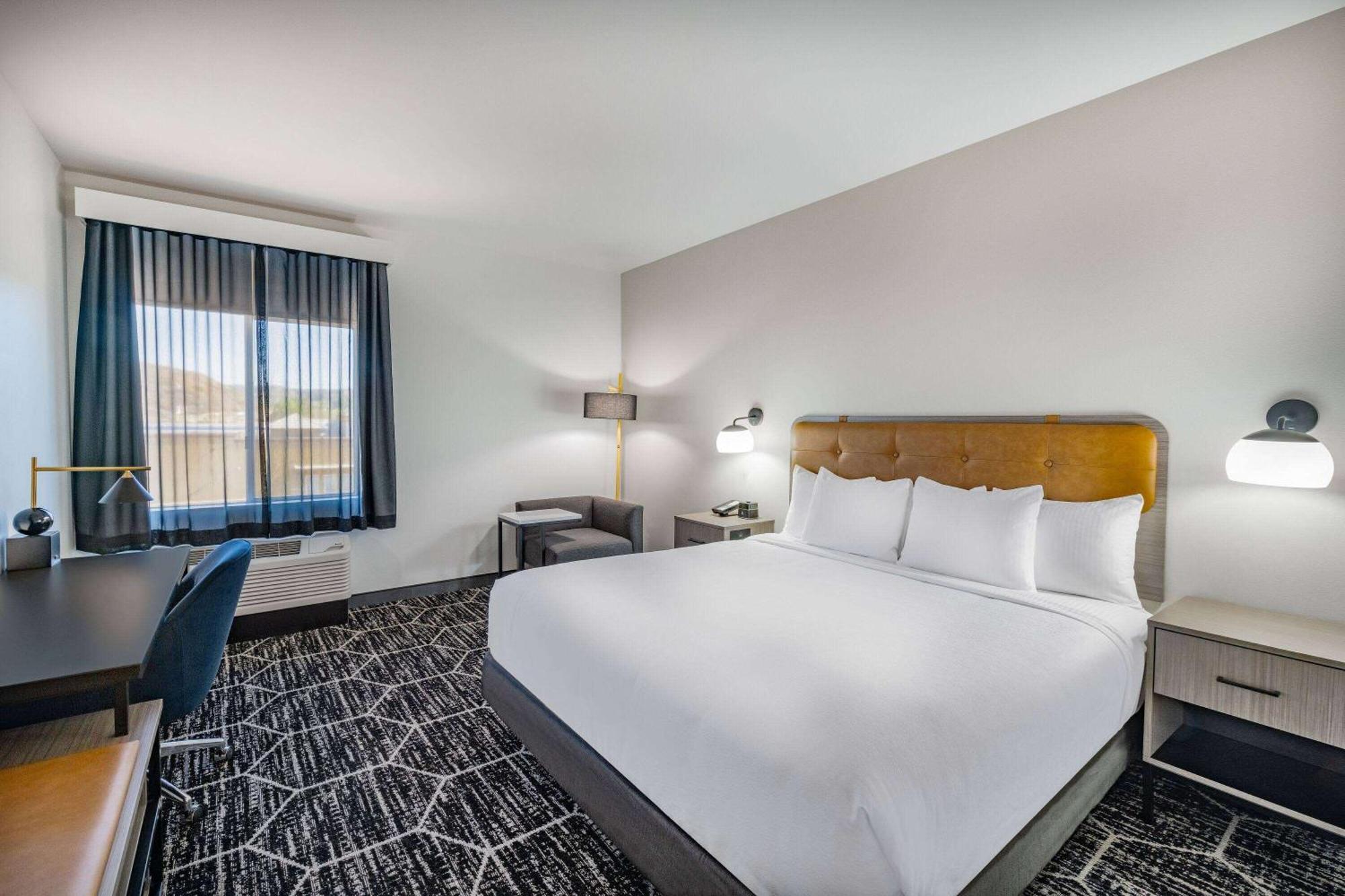 La Quinta Inn & Suites By Wyndham Yucaipa מראה חיצוני תמונה